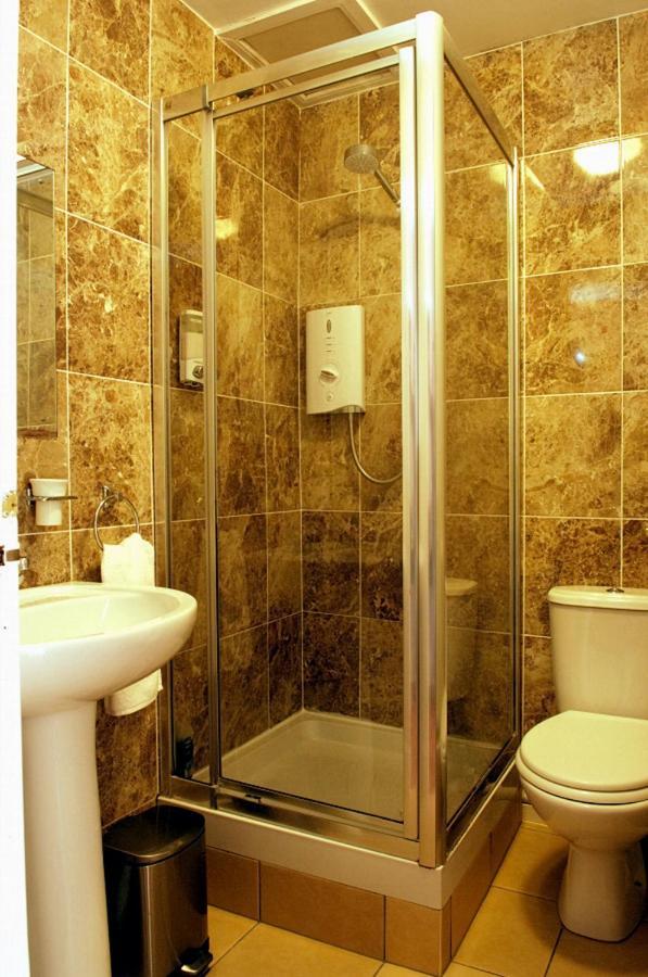 Pitt Street Apartment Beautiful Spacious Apartment Free Parking And Free Sanitizer Edimburgo Esterno foto