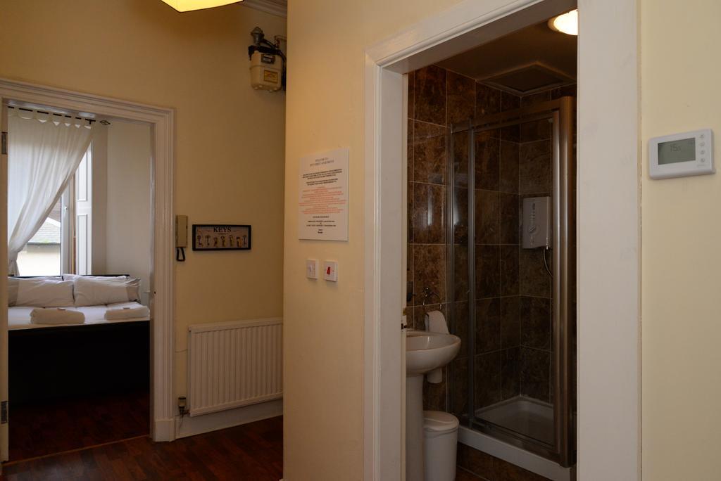 Pitt Street Apartment Beautiful Spacious Apartment Free Parking And Free Sanitizer Edimburgo Esterno foto