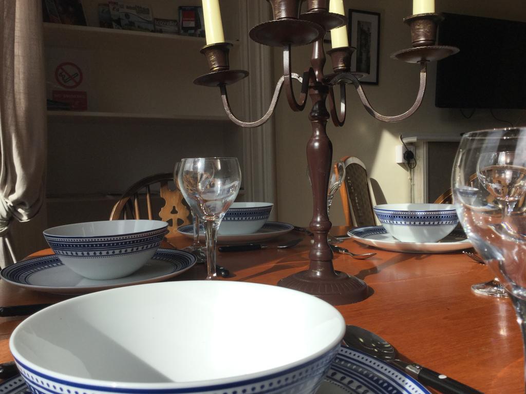 Pitt Street Apartment Beautiful Spacious Apartment Free Parking And Free Sanitizer Edimburgo Esterno foto