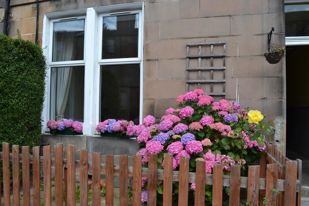 Pitt Street Apartment Beautiful Spacious Apartment Free Parking And Free Sanitizer Edimburgo Esterno foto
